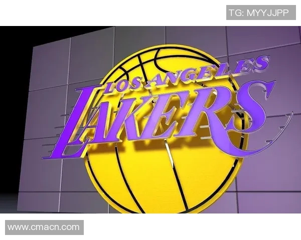 湖人队官方社交媒体分享SnoopDogg造访训练馆精彩瞬间支持主队氛围浓厚